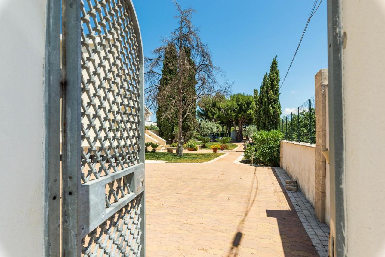 Appartement Casa Agapantus Con Piscina Da Giugno à Bari Extérieur photo
